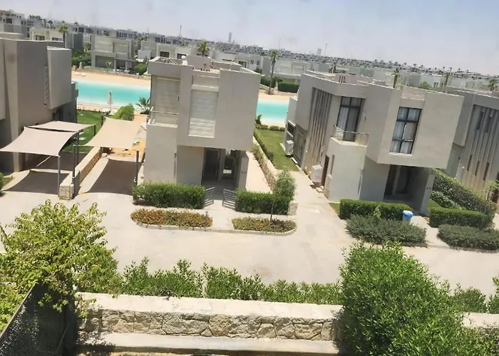 Villa Azha Townhouse